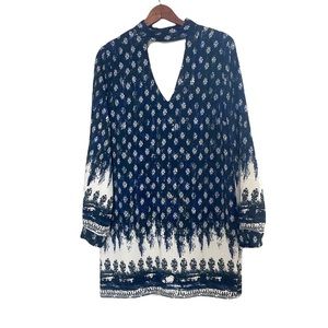 WAYF Long Sleeve Fully Lined Dress